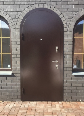 Арочная порошковая дверь