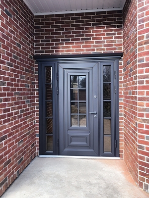 Входная группа в загородном доме Входная группа в загородном доме